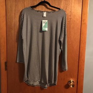 XL- California Tunic- Honey and Lace